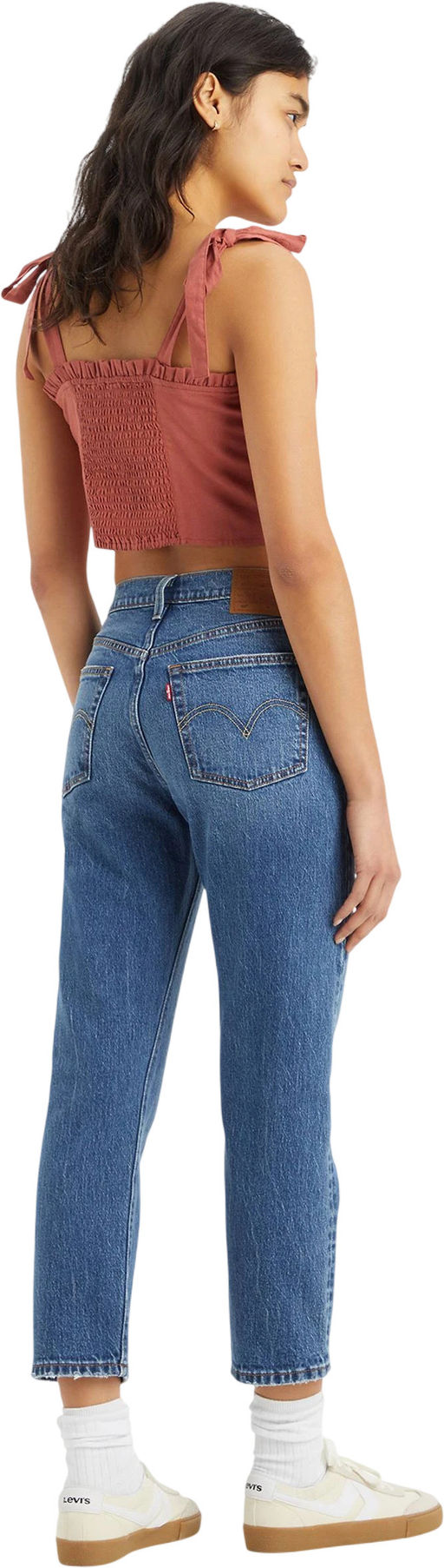 Джинсы женские