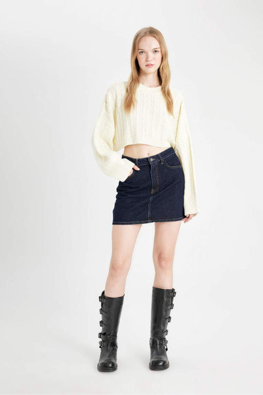 Женский крутой плетеный трикотажный свитер стандартной посадки с круглым вырезом и волосами - Defacto фото 2