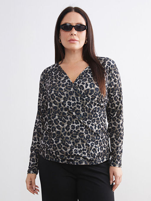 B?y?k Beden Kruvaze Yaka Leopar Desenli Bluz