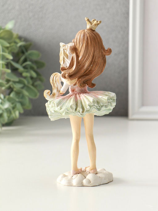 Сувенир полистоун "Девочка-принцесса с маленьким единорогом" 7х7,5х17,5 см