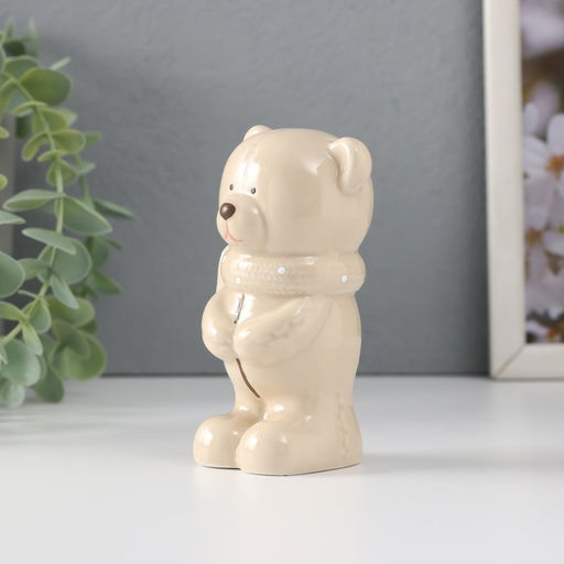 Фигурка керамика «Мишутка стесняшка в вязаном шарфике, стоит», 10.5×5×5.5 см