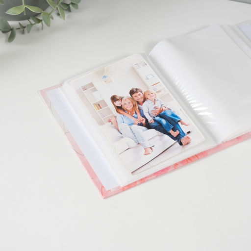 Фотоальбом на 40 фото 10×15 см «Девочка в розовом поле», в коробке, 17×14×4.5 см