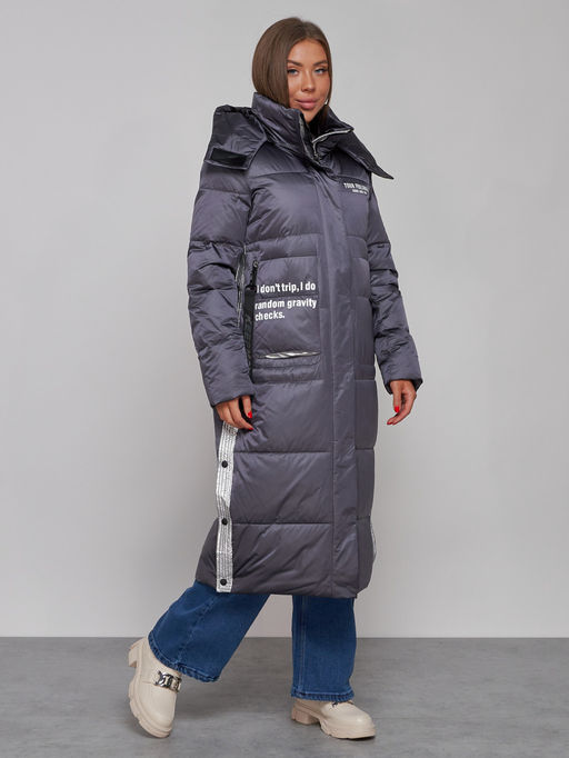 Пальто утепленное молодежное зимнее женское темно-фиолетового цвета 5873TF - Mtforce фото 3