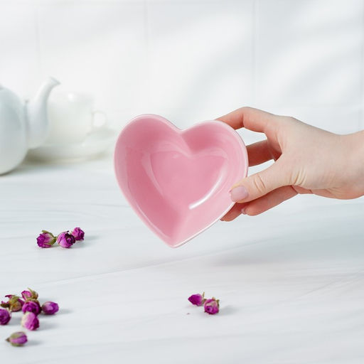 Салатник керамический Доляна «Сердце»,130 мл, 12.5×11.5 см, цвет розовый