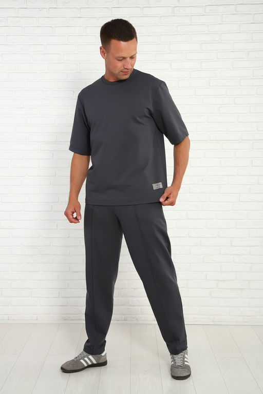 1064 Костюм мужской