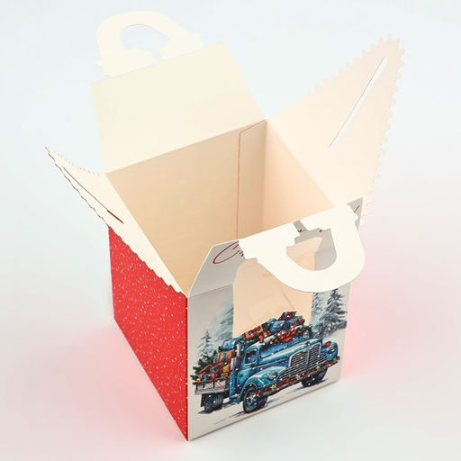 Цена за 2 шт. Коробка подарочная новогодняя складная С Новым годом! 9?11?9 см