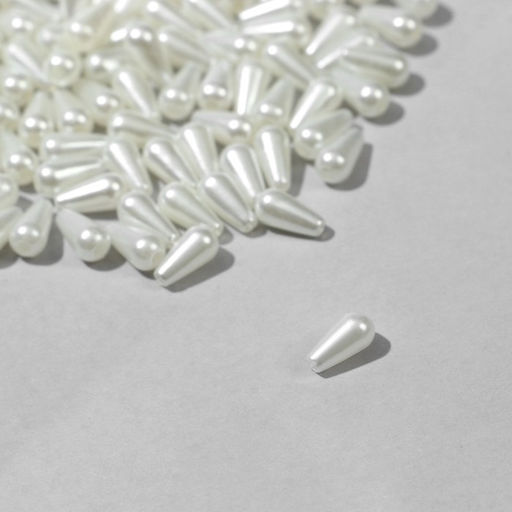 Цена за 4 шт. Бусины пластиковые Жемчуг, капля 0.8?0.4?0.4 см, набор 10 г, белые