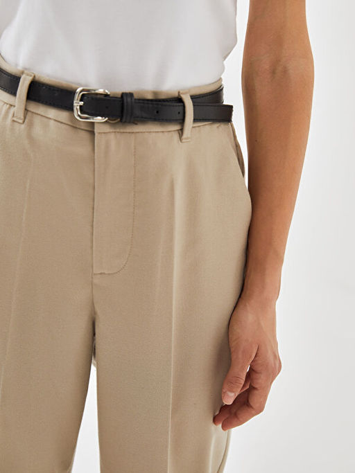 Beli Kemerli Loose Fit Kad?n Pantolon