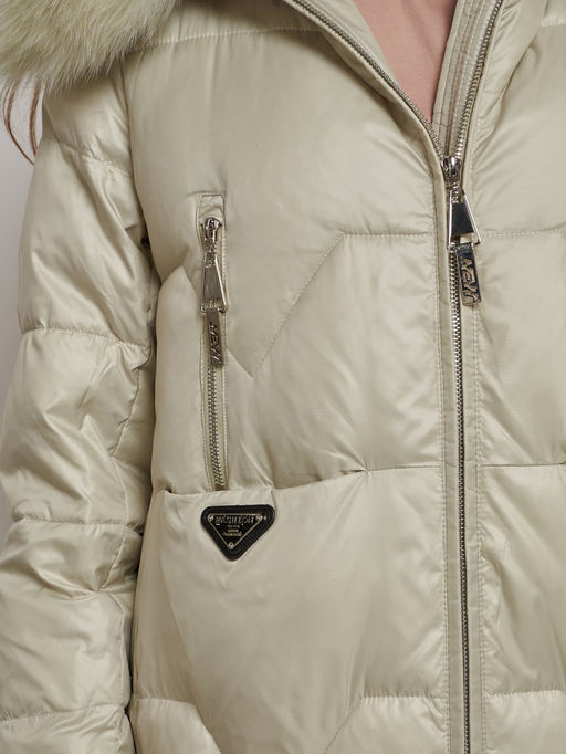 Пальто утепленное с капюшоном зимнее женское светло-зеленого 13305ZS - Visdeer фото 6