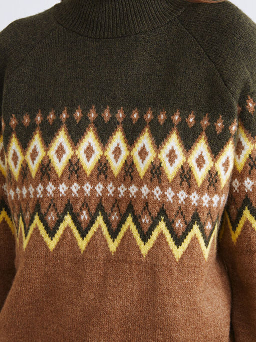 Yar?m Bal?k?? Yaka Desenli Kad?n Triko Kazak