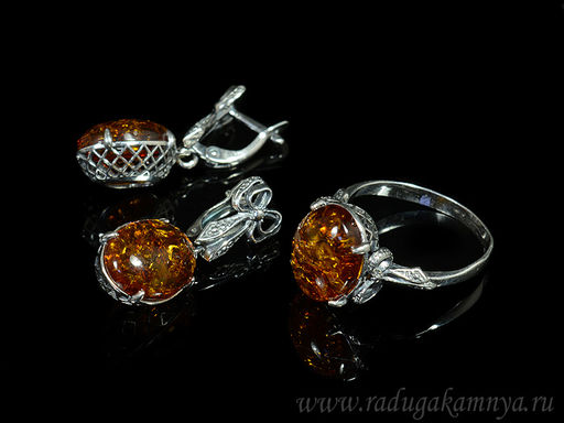 Кольцо Серьги с янтарем имитация размер 20