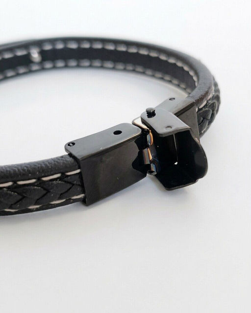 Браслет из стали на кожаном ремешке