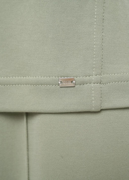 256826/169з Джемпер женский (ЧЗ)