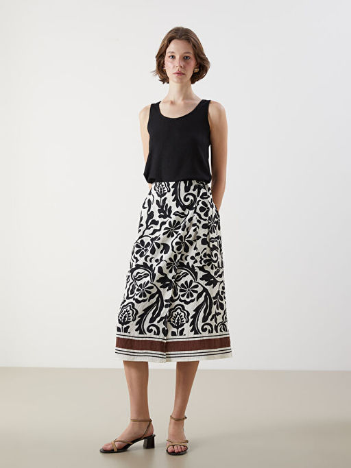 U Yaka Dokulu Kad?n Atlet