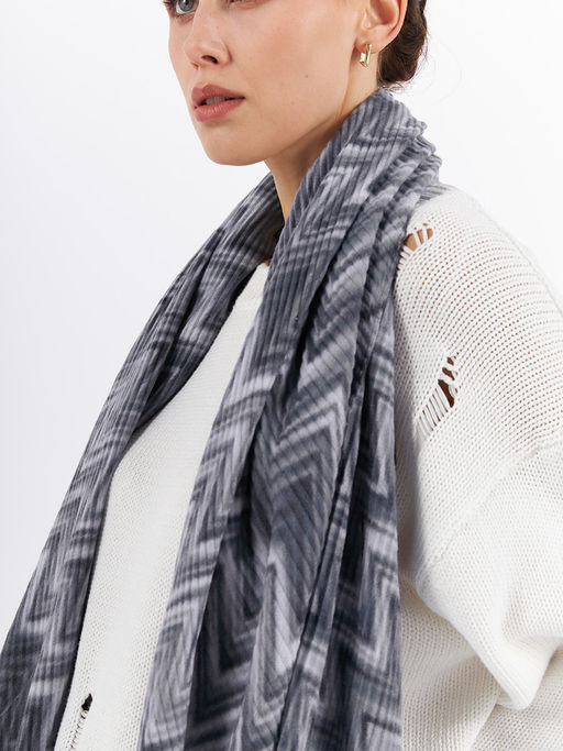 Большой, мягкий, тонкий и очень нежный двусторонний палантин с рисунком - Tantino фото 5