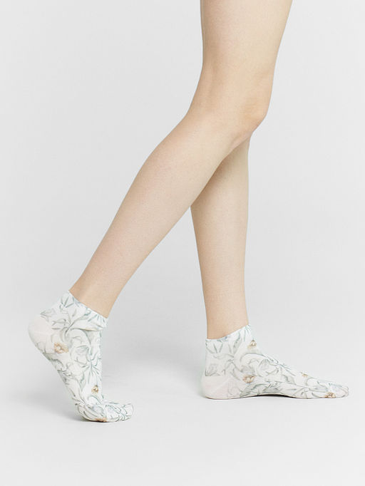 Цена за 5 пар! Носки женские белые с рисунком в виде цветов сухоцветов