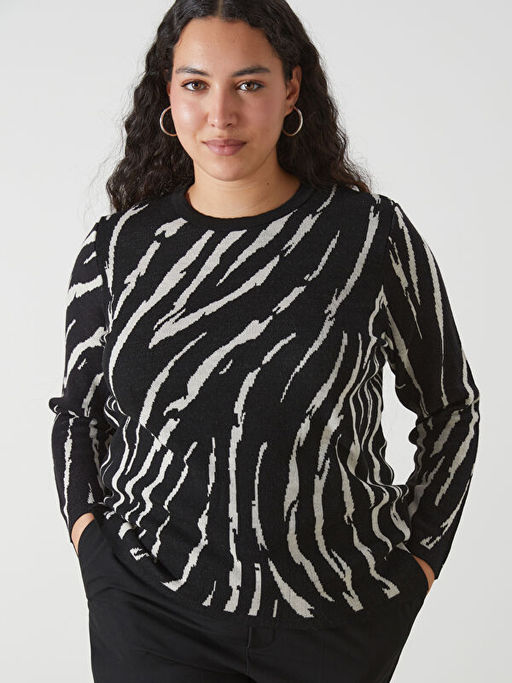 Bisiklet Yaka Desenli Kad?n Triko Kazak