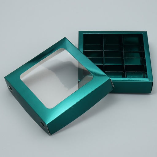 Цена за 5 шт. Коробка для конфет, кондитерская упаковка, 9 ячеек, «Изумрудная», 14.7×14.7×3.5 см