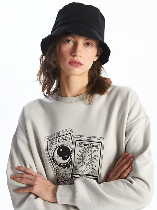 Bisiklet Yaka Bask?l? Uzun Kollu Oversize Kad?n Sweatshirt