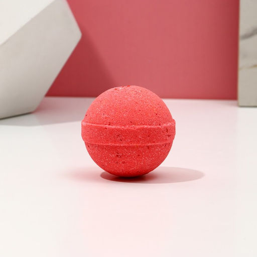 Цена за 2 шт. Бомбочка для ванны Люблю тебя, 130 г, аромат ягодного коктейля, Чистое счастье  фото 2