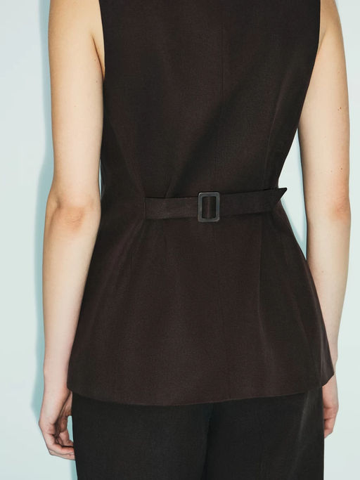 Приталенный жилет с вискозой в составе / Zarina