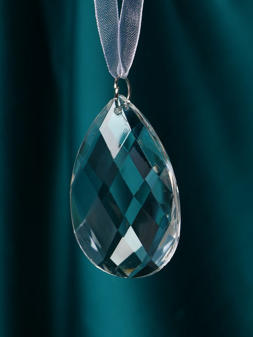 Цена за 4 шт. Ёлочная игрушка «Зимнее волшебство. Льдинка» капелька, 6×4 см, прозрачный