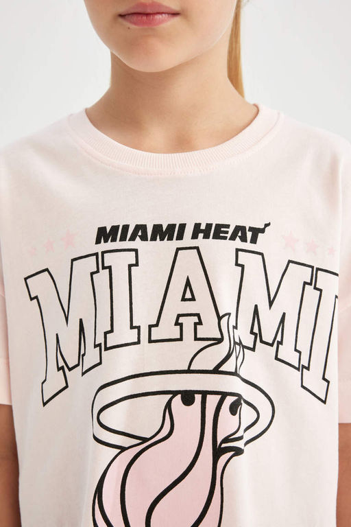 Футболка с короткими рукавами NBA Miami Heat для девочек - Defacto фото 5