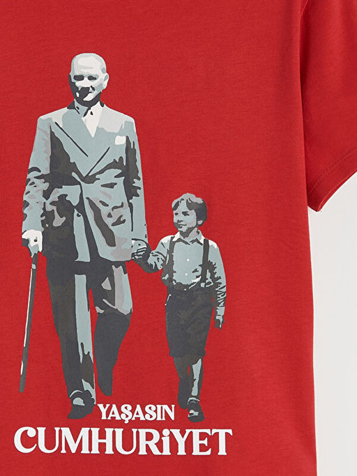 Atat?rk Bask?l? Erkek ?ocuk Ti??rt