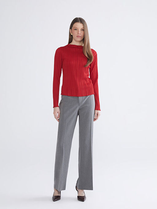 Dik Yaka Dokulu Kad?n Body