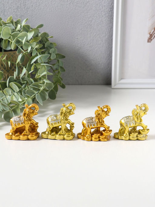 Набор фигурок 4 шт. «Слон на монетах и слитках», полистоун под золото, 2.5×5×5 см