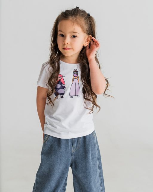 Дизайнерская детская футболка SAHAR art lab