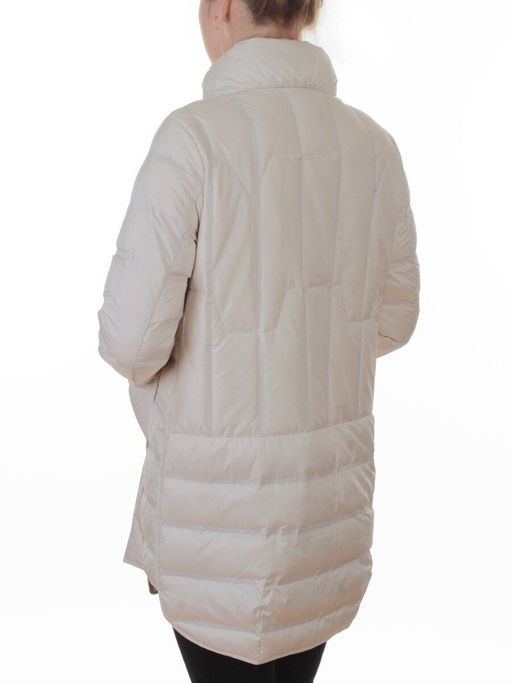 8811 MILK Куртка пуховая облегченная женская (утиный пух) - Fashion фото 6