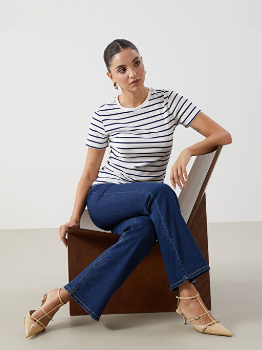 Bisiklet Yaka ?izgili Kad?n Ti??rt