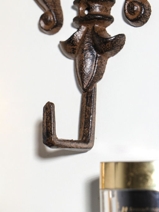 Крючок декоративный чугун "Геральдическая лилия" 17,5х11х4,2 см