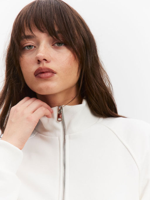 Толстовка женская 25234-519 футер молочный - Avese фото 25