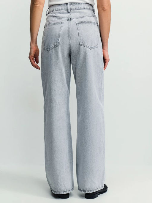 Джинсы широкие с высокой посадкой / Zarina