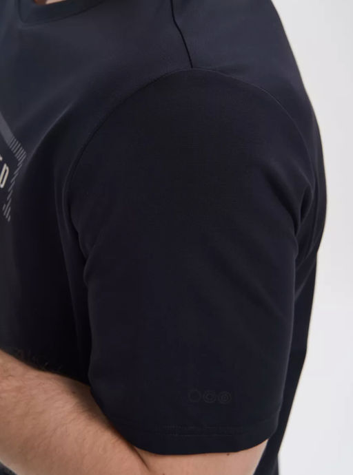 Футболка мужская