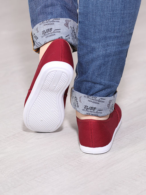 Слипоны бордовые