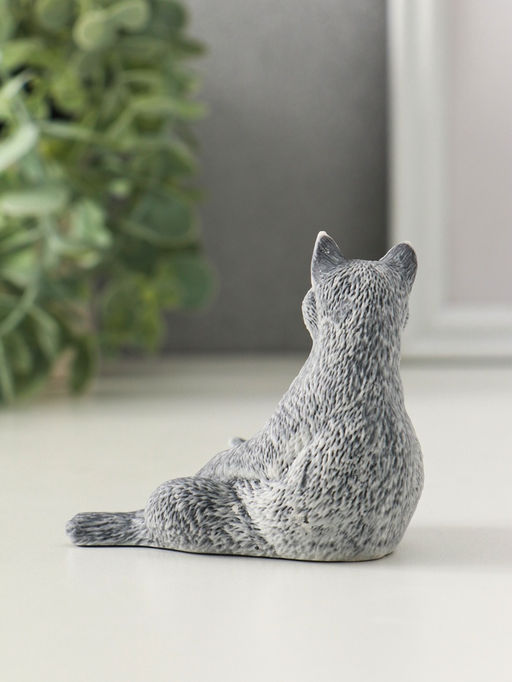 Сувенир "Кот с яйцами сидит" 6,6 см