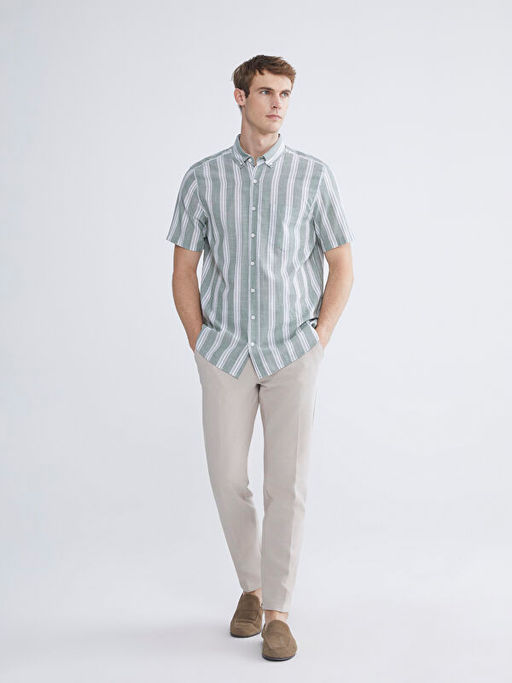 Regular Fit K?sa Kollu ?izgili Erkek G?mlek