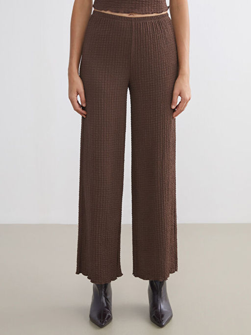 Beli Lastikli Dokulu Kad?n Pantolon