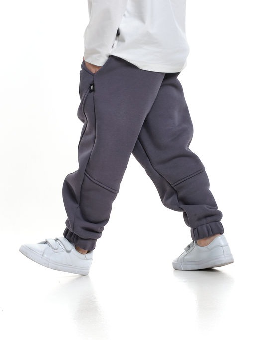 Брюки с шевроном для мальчика штаны спортивные 22-7683 светлый графит - Mini maxi фото 11