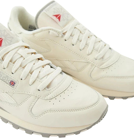 Кроссовки взрослые