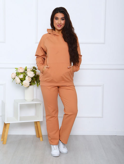 065 Костюм женский