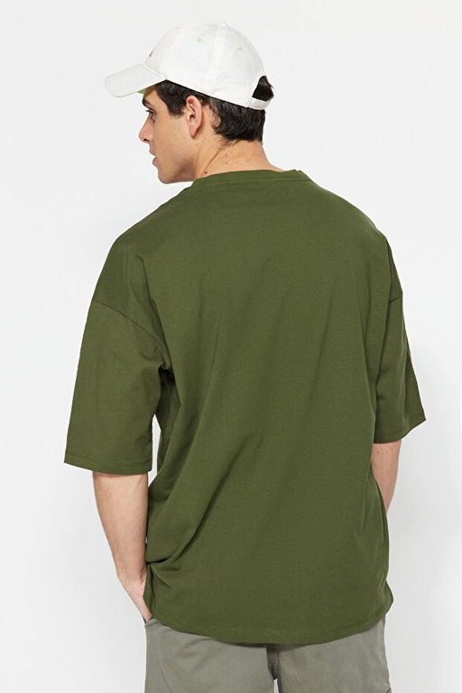 Haki Oversize/Geni_ Kesim %100 Pamuklu Bisiklet Yaka Minimal Yaz_ Bask_l_ T-Shirt TMNSS23TS00084 - Trendyolmilla фото 2