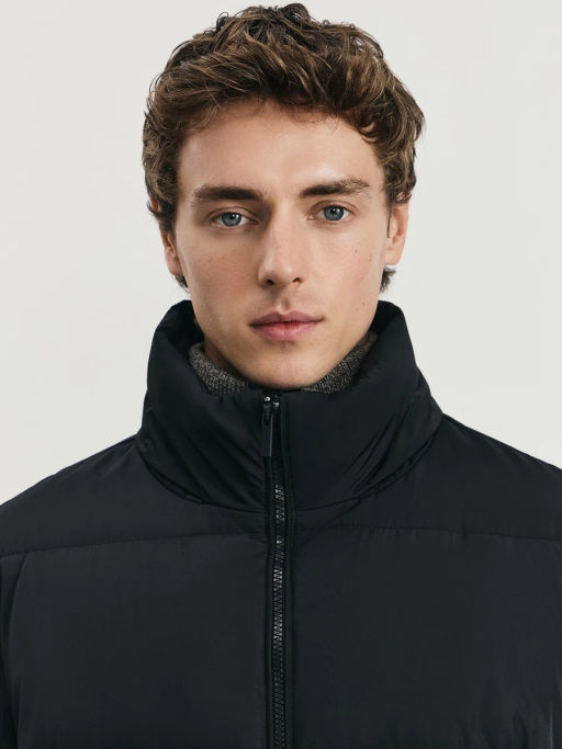 Куртка с потайным капюшоном / Zarina