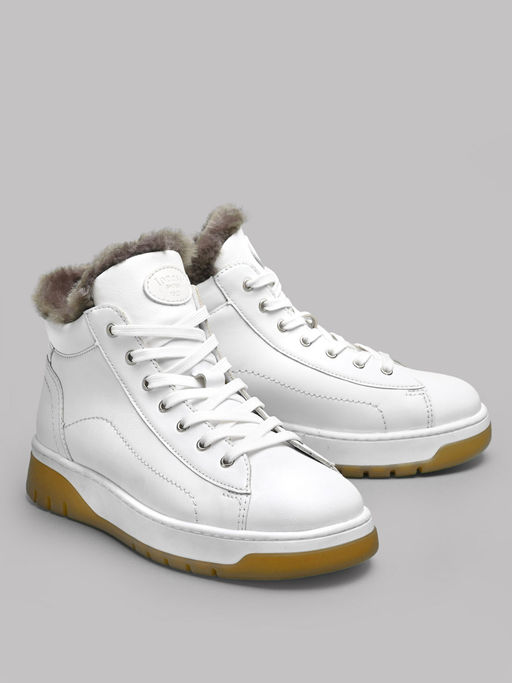 Ботинки Ионесси