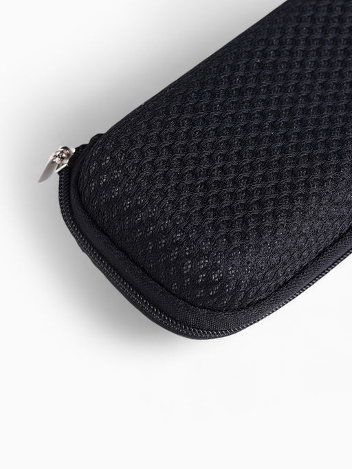 Футляр для очков на молнии, однотонный, размер 15×4×6.5 см, чёрный