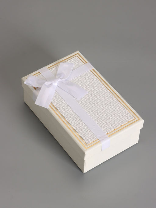 Набор подарочных коробок 3 в 1 прямоугольные с бантом, молочный, 23×16×9.5; 21×14×8; 19×12×6.5 см