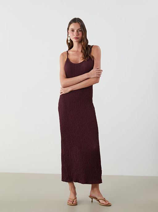 U Yaka Ask?l? Dokulu Elbise